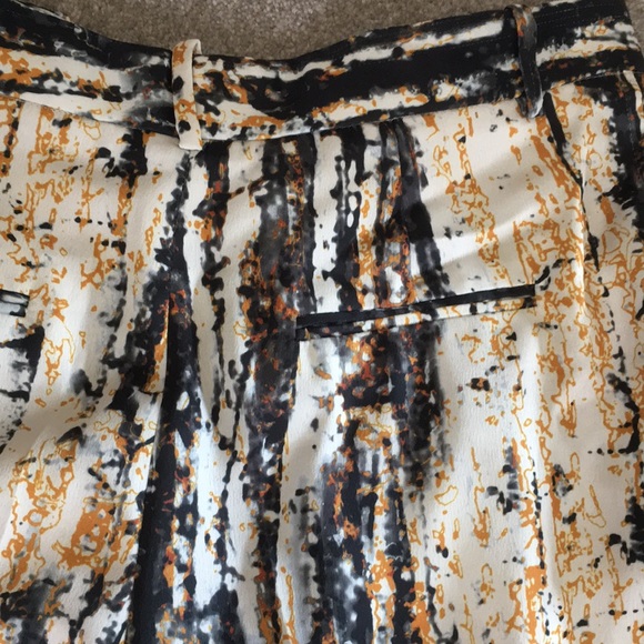 Zara | Abstract Wide Leg Pants - Picture 6 of 9